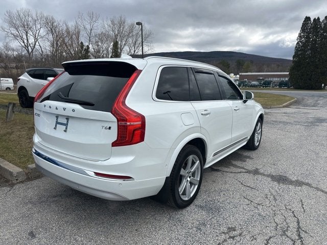 2022 Volvo XC90 Inscription