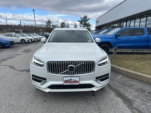 2022 Volvo XC90 Inscription